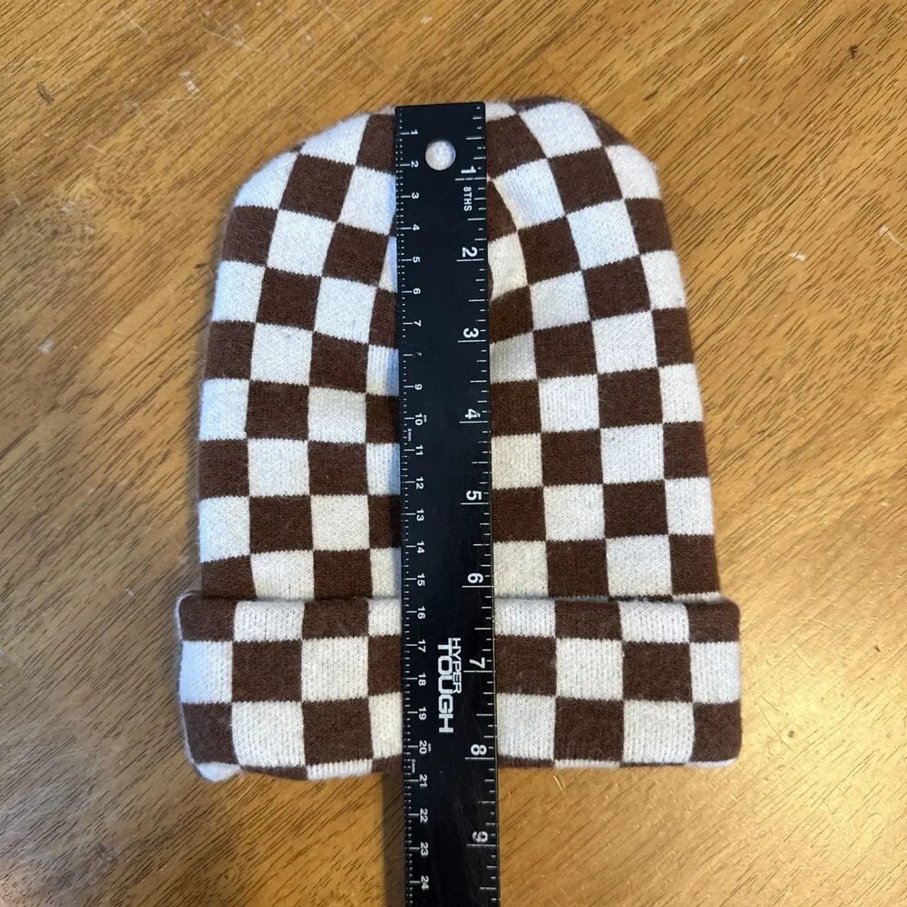 Millie and Roo Kids brown and white check Beanie Hat Toddler Size Winter Cap